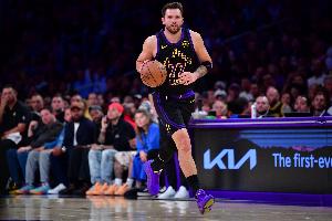 拒绝空砍！东契奇生涯第9次得到50+ 并且9胜0负一场不败